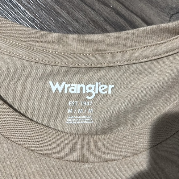 NWT Wrangler graphic tee - Picture 4 of 4
